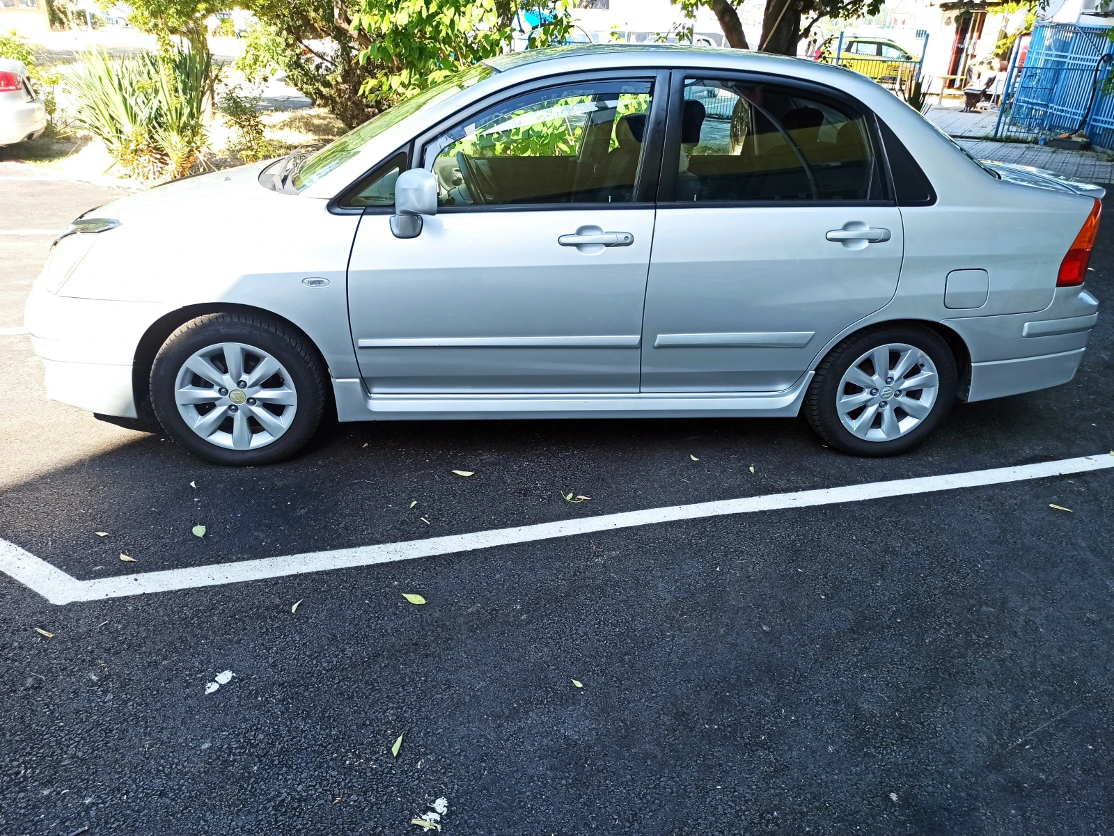 Suzuki Liana  - изображение 4