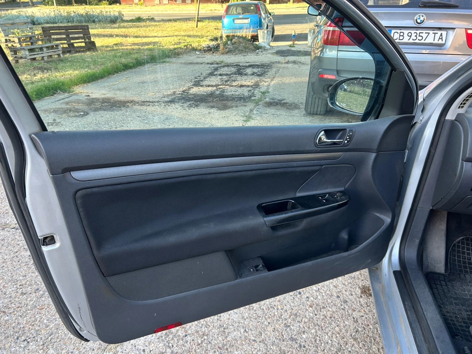 VW Golf 1.6 FSI - изображение 7