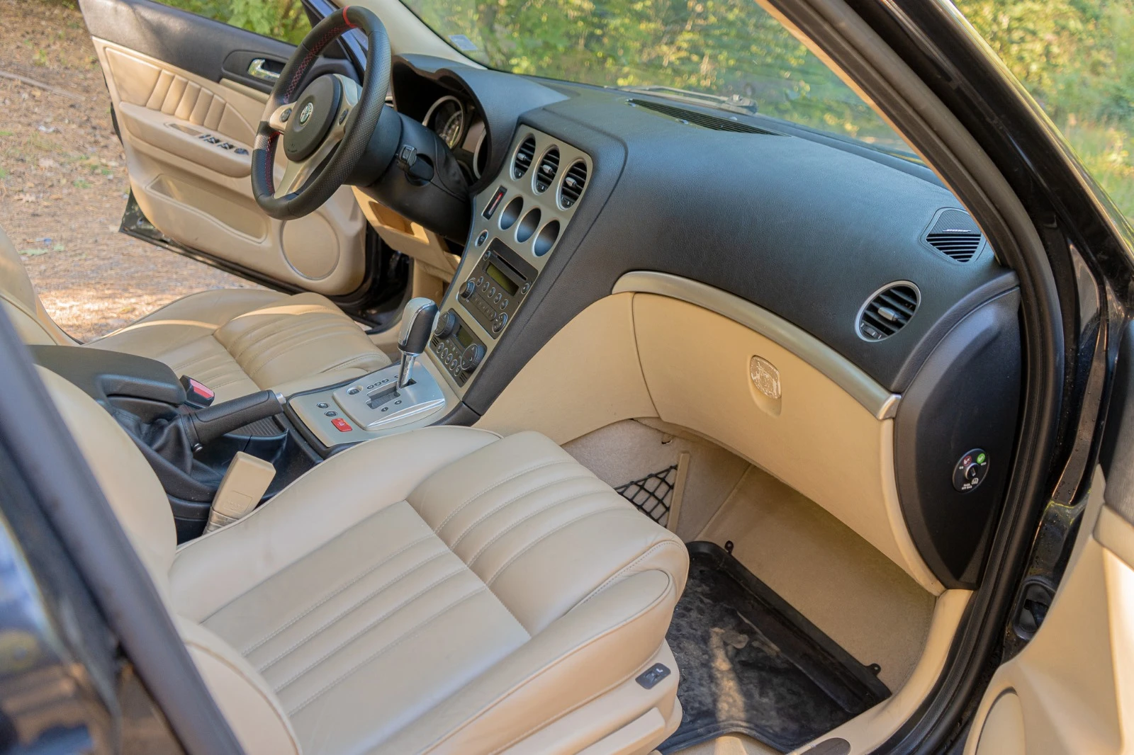 Alfa Romeo 159 sportwagon 2.4 JTDm - изображение 9