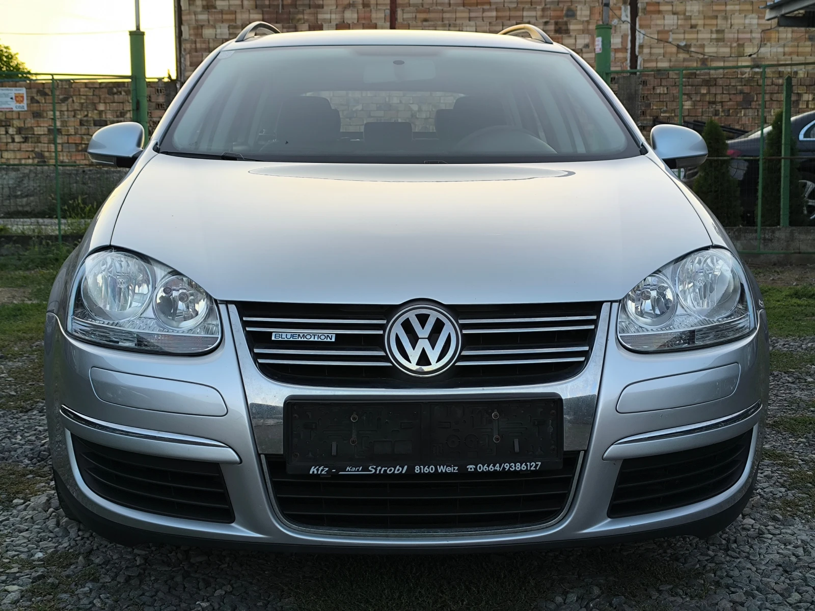 VW Golf 1.9TDI-105кс-КЛИМАТРОНИК-BLUEMOTION- - изображение 8