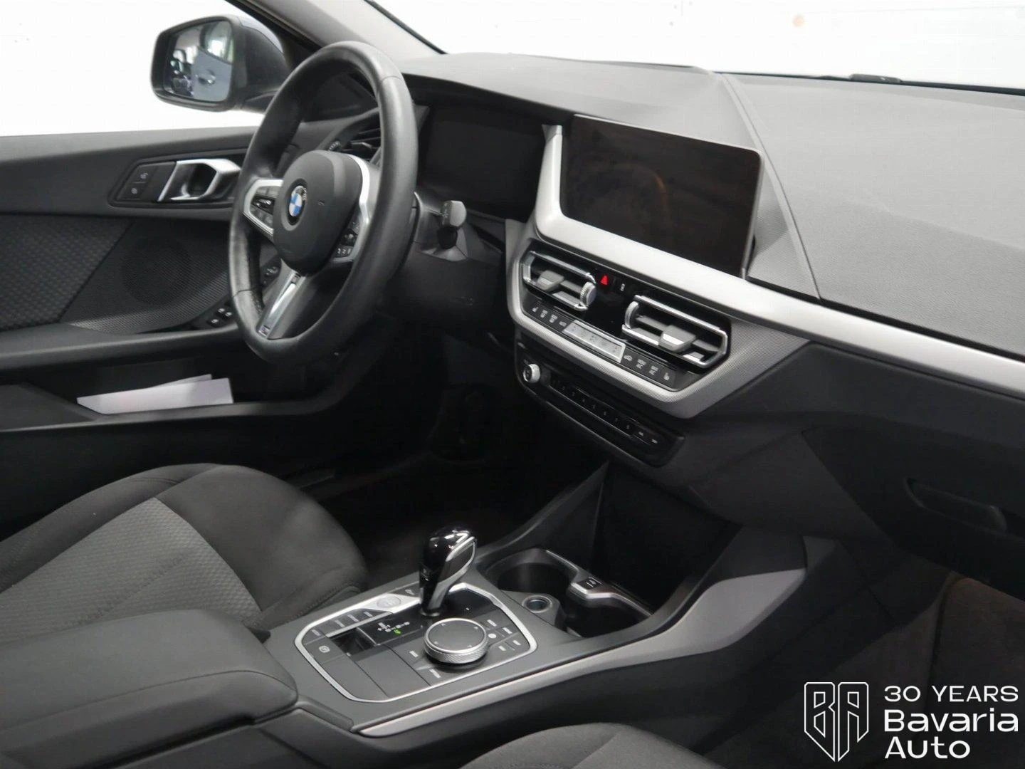 BMW 118 d Steptronic Advantage - изображение 7