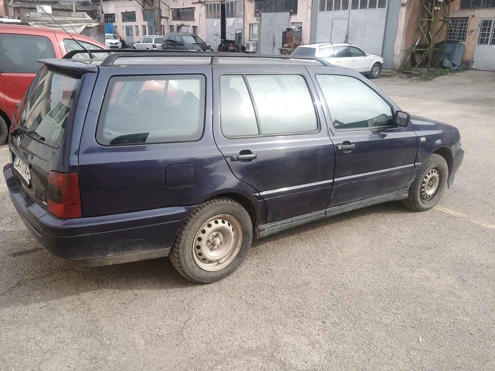 VW Golf 1, 6i 101 к с, снимка 4 - Автомобили и джипове - 52269718