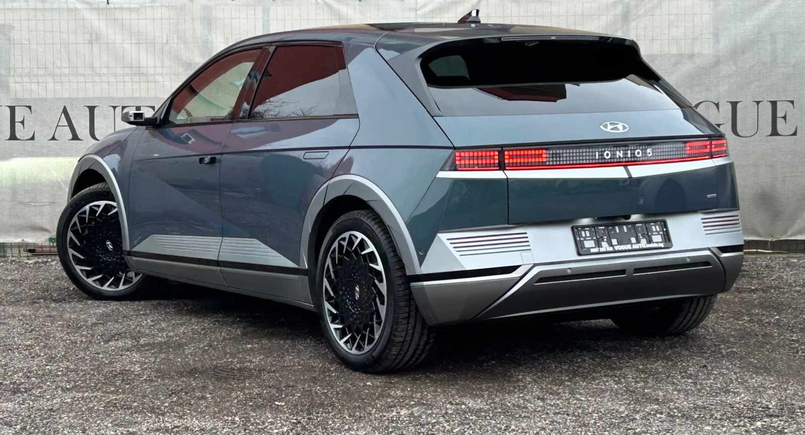 Hyundai Ioniq 5 AWD* UNIQ* 77.4KW* 325H.P.* ГАРАНЦИЯ ДО 2033г. - изображение 4