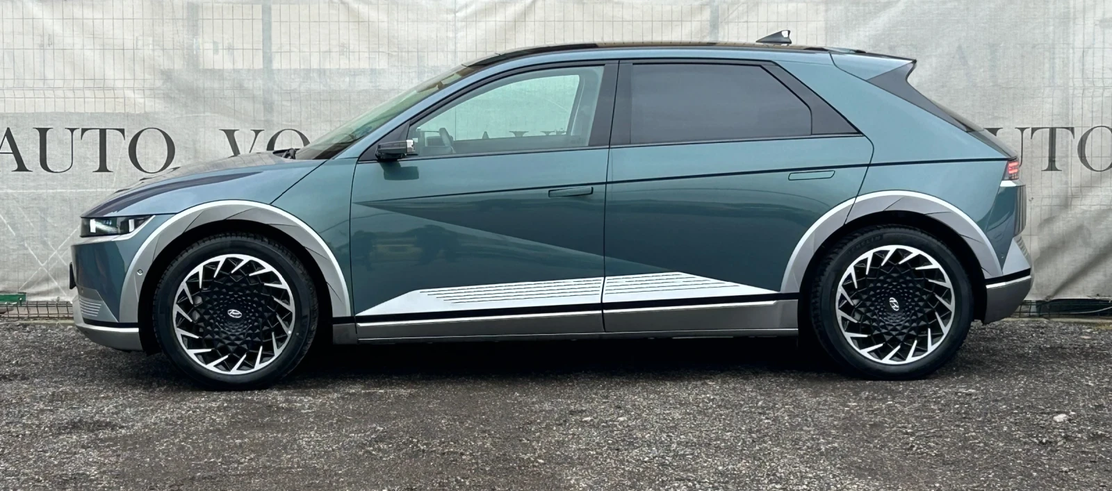 Hyundai Ioniq 5 AWD* UNIQ* 77.4KW* 325H.P.* ГАРАНЦИЯ ДО 2033г. - изображение 5