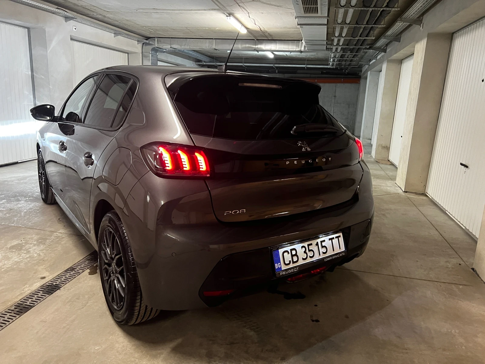 Peugeot 208  - изображение 5