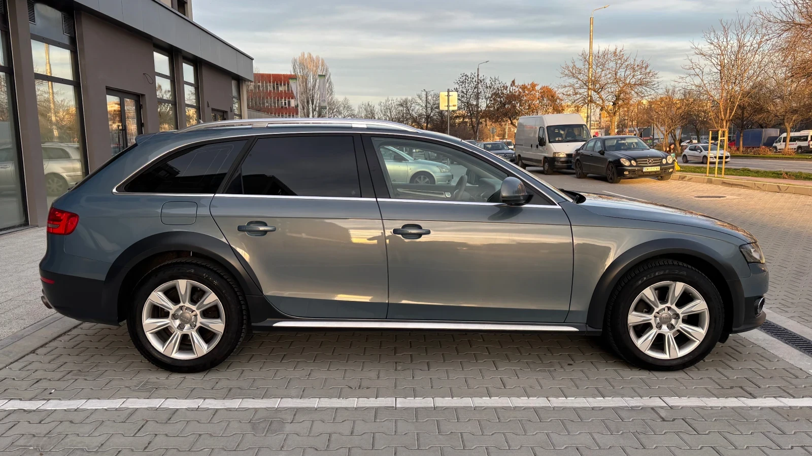 Audi A4 Allroad 3.0tdi QUATTRO - изображение 5