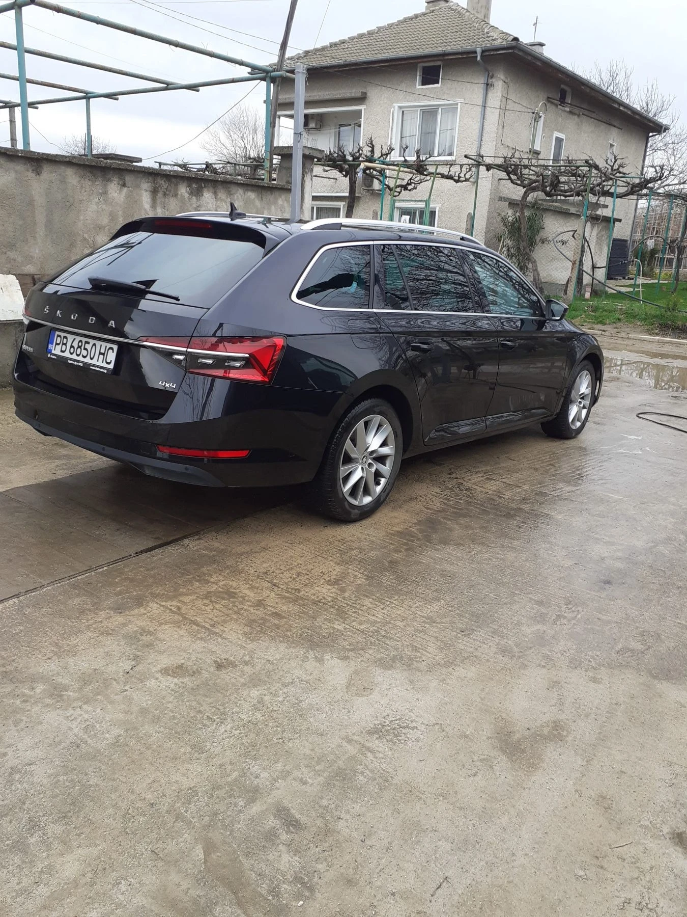 Skoda Superb 4x4, снимка 3 - Автомобили и джипове - 54076328