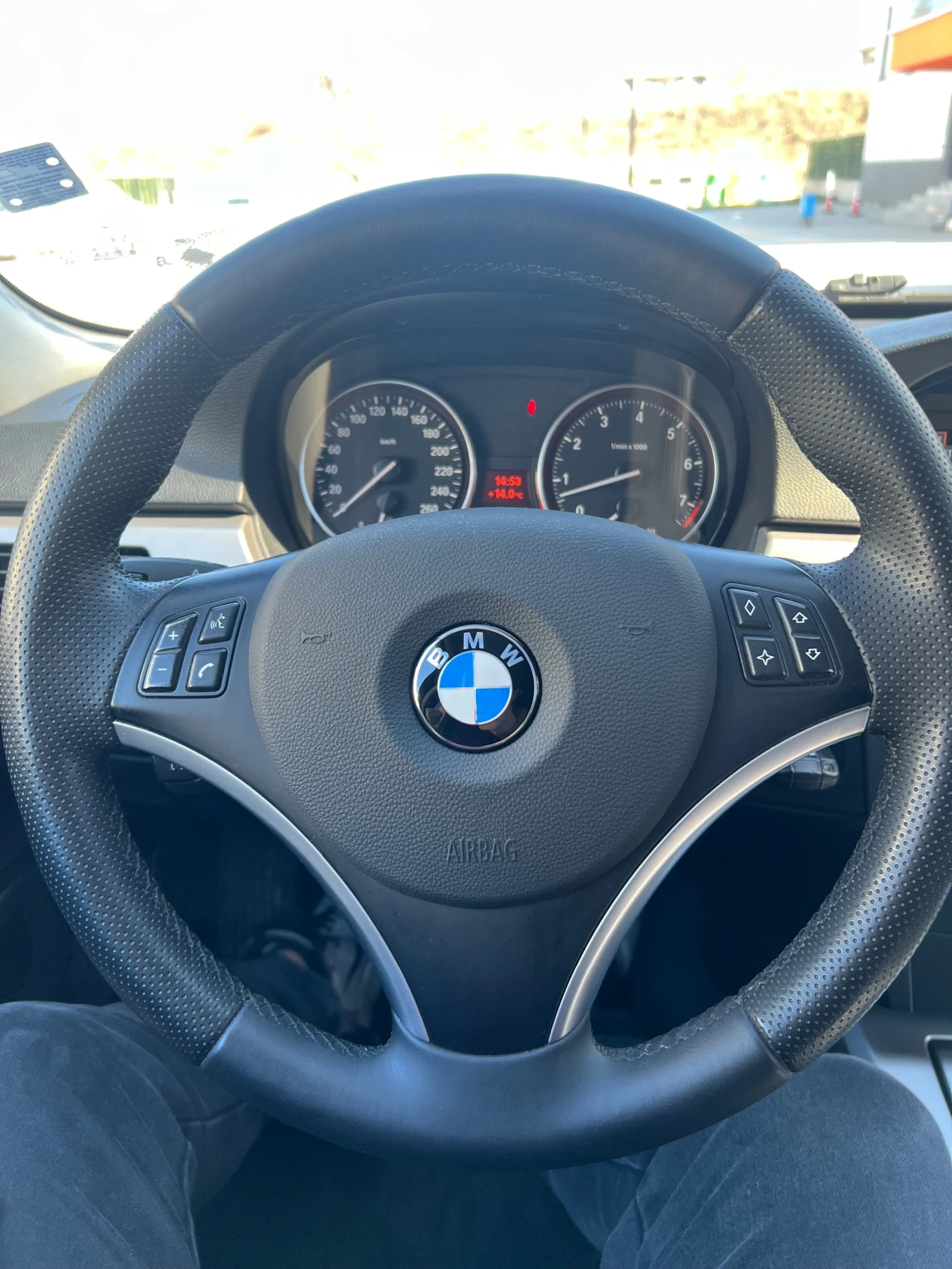 BMW 325 XI, снимка 7 - Автомобили и джипове - 54173020
