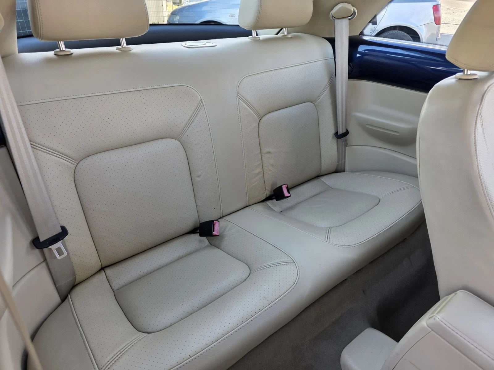 VW New beetle Feis 1.6i 102k.s., снимка 13 - Автомобили и джипове - 54212769