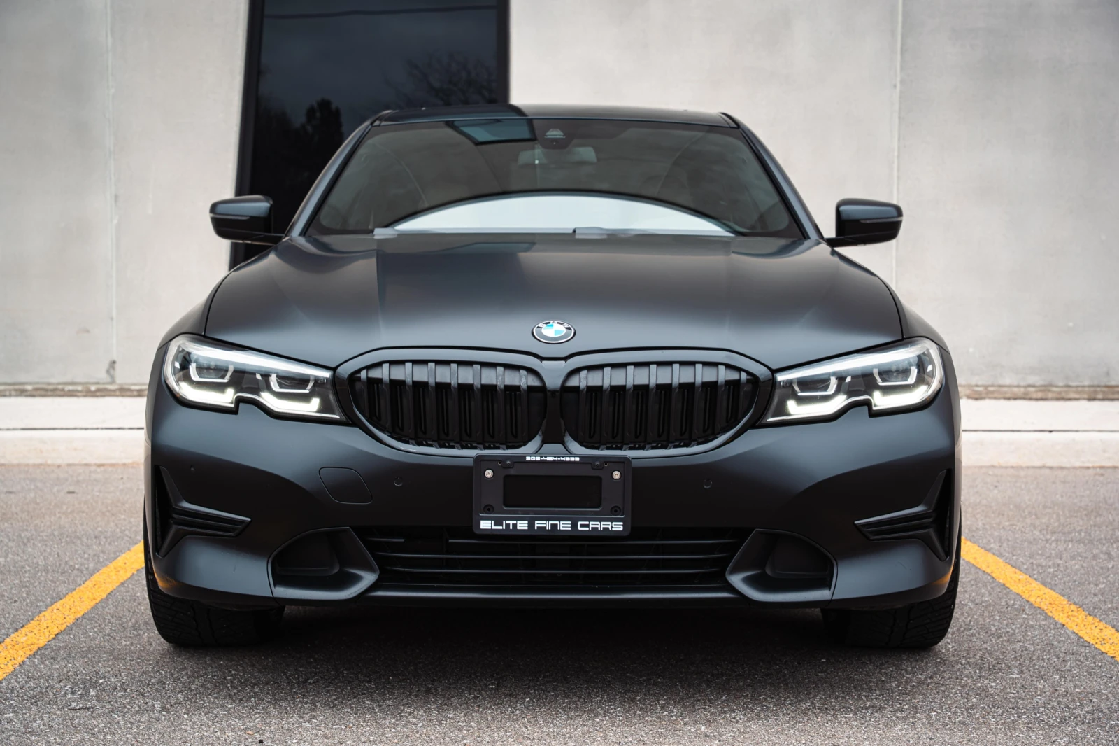 BMW 330, снимка 2 - Автомобили и джипове - 54357755