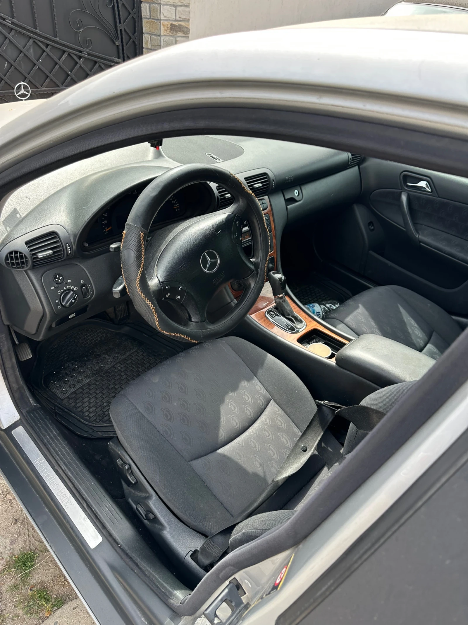 Mercedes-Benz C 220 2.2cdi/Automat, снимка 8 - Автомобили и джипове - 54465228