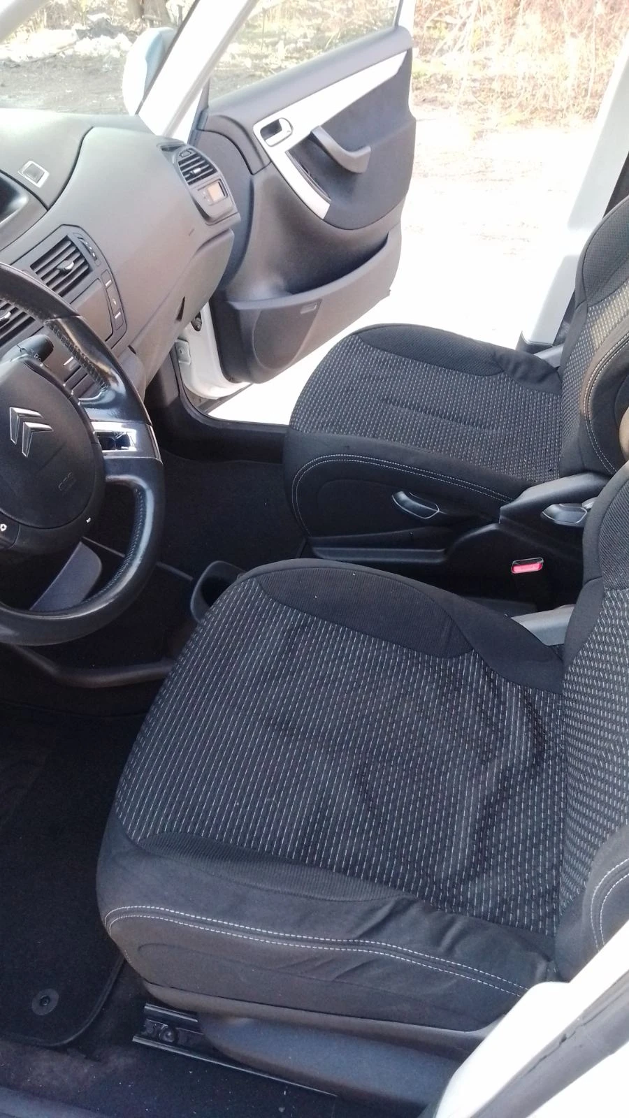 Citroen C4 Picasso 2CRDI, снимка 4 - Автомобили и джипове - 54812160