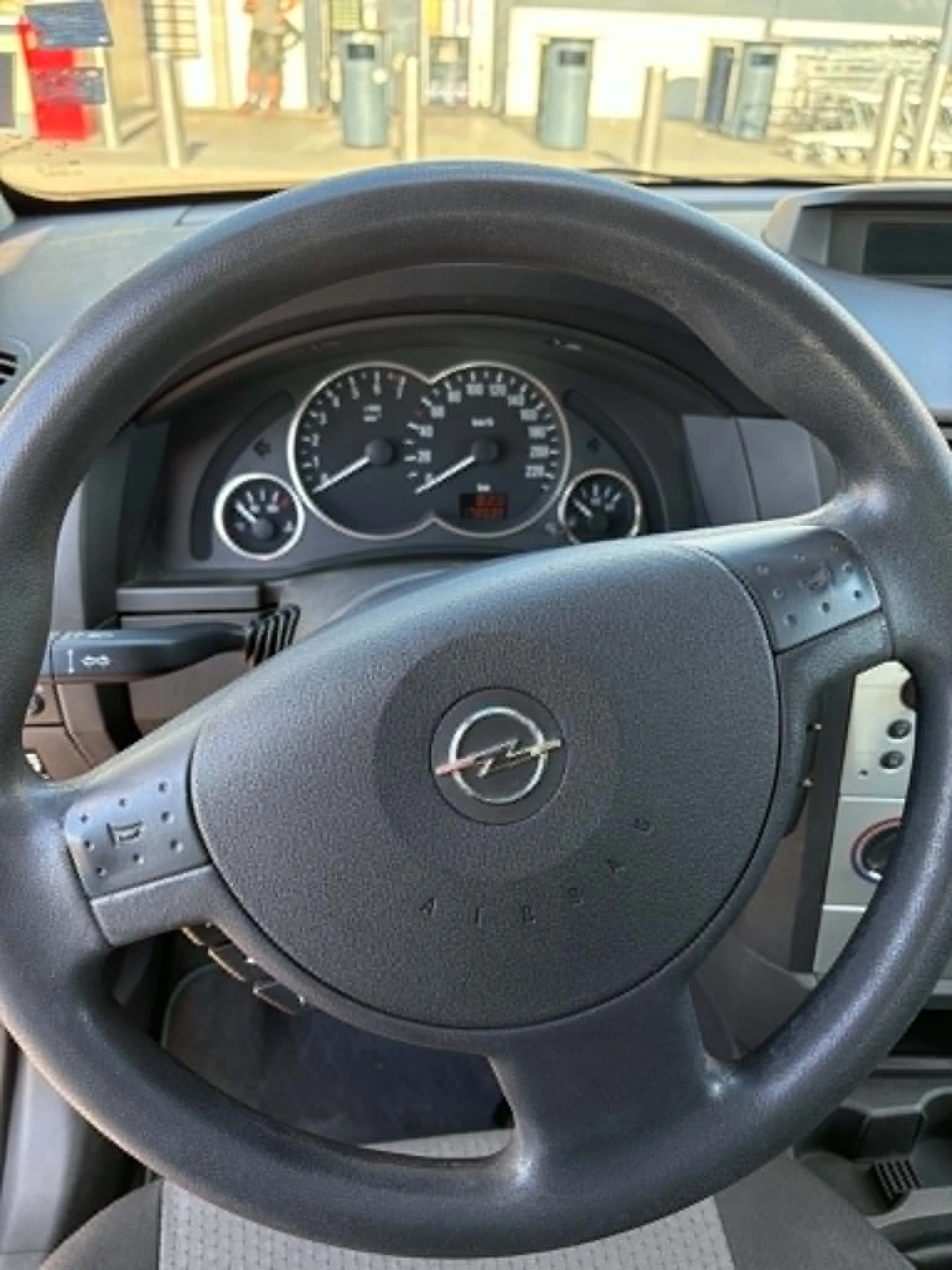 Opel Meriva, снимка 11 - Автомобили и джипове - 54936344