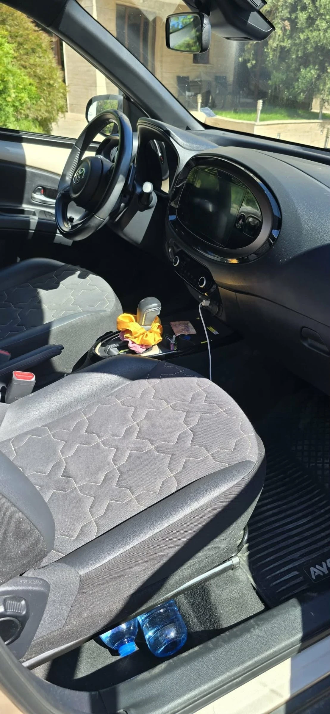Toyota Aygo AygoX, снимка 11 - Автомобили и джипове - 54962440