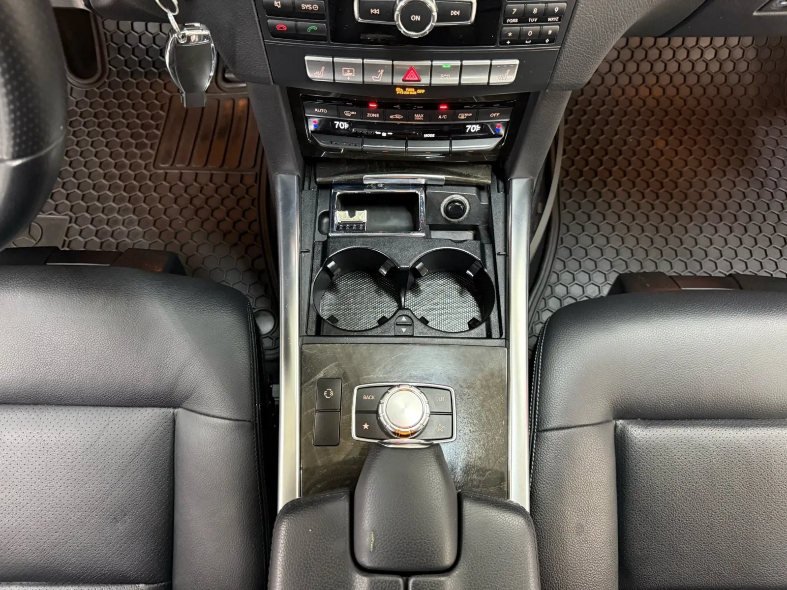 Mercedes-Benz E 350, снимка 14 - Автомобили и джипове - 55091340