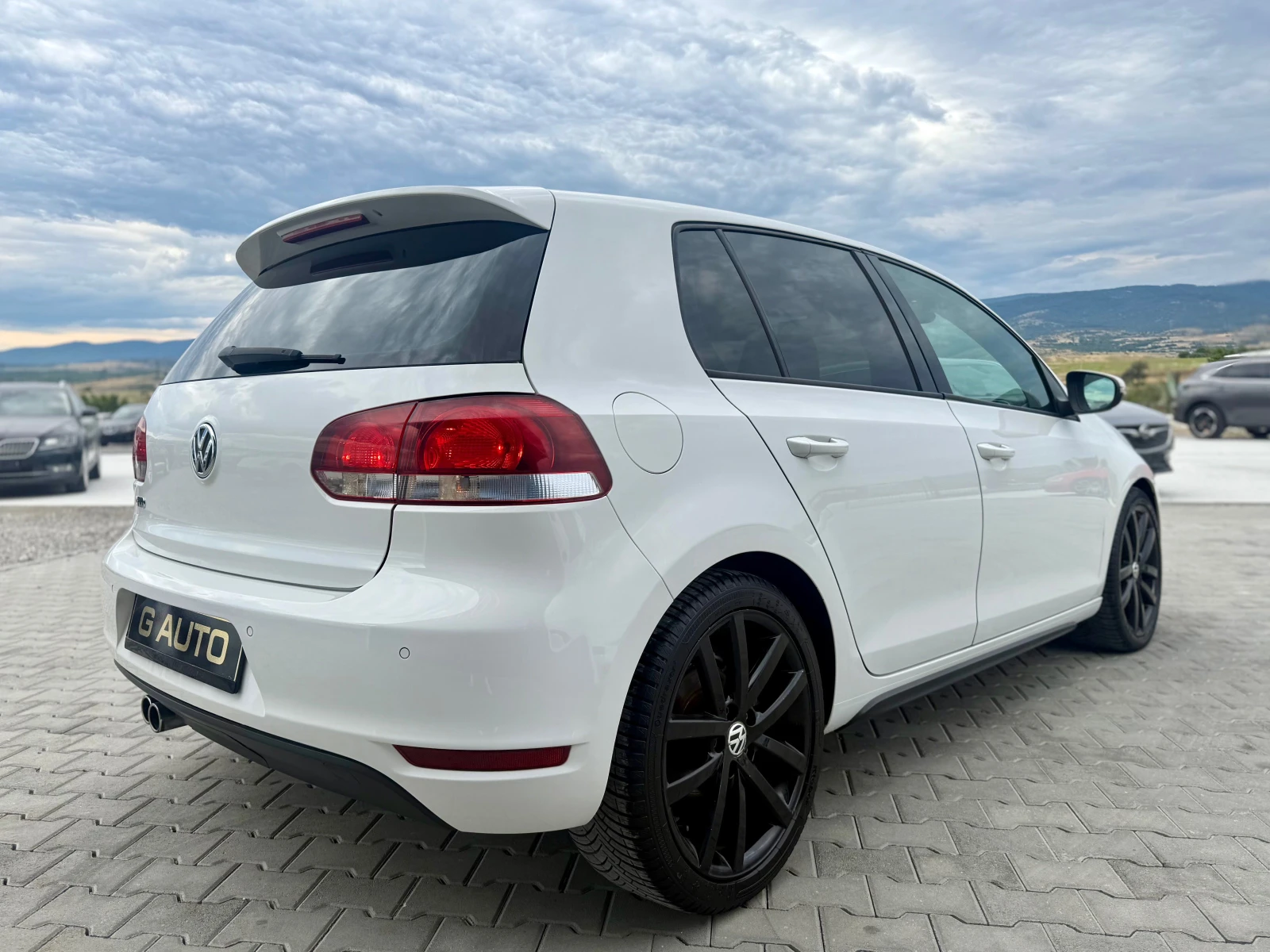 VW Golf 2.0GTD 170 ks Собствен лизинг , снимка 5 - Автомобили и джипове - 55228232