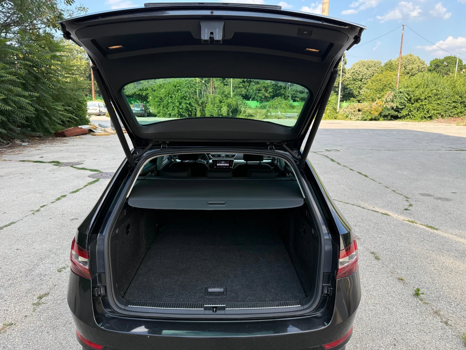 Skoda Superb 2.0TDi / DSG | Mobile.bg � ����������� 16