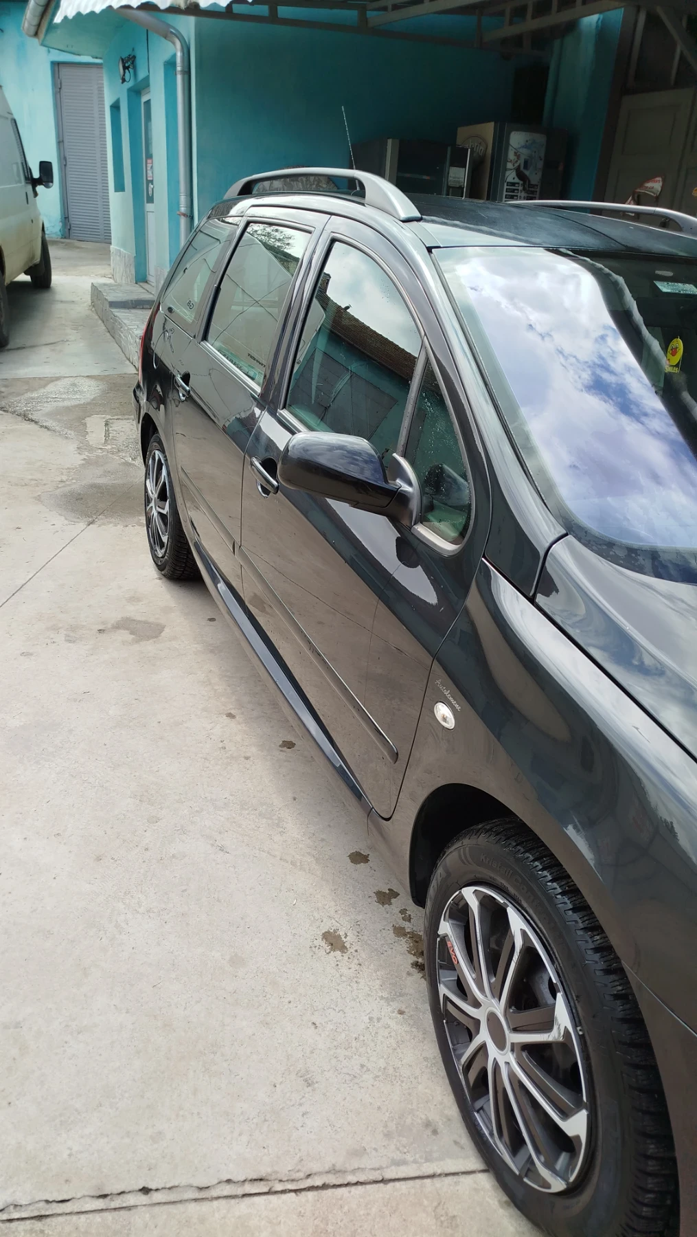 Peugeot 307 Комби, снимка 7 - Автомобили и джипове - 55578376