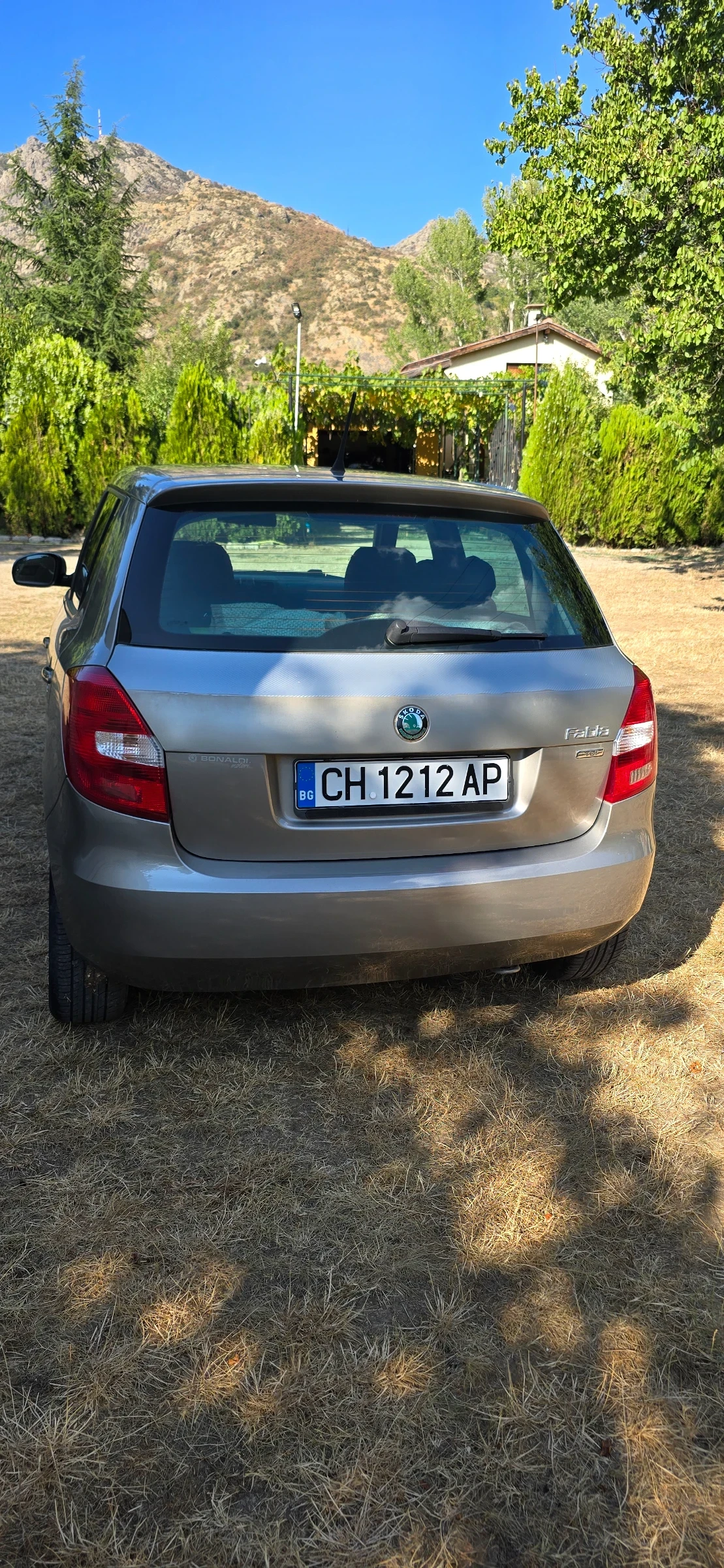 Skoda Fabia, снимка 5 - Автомобили и джипове - 55850897