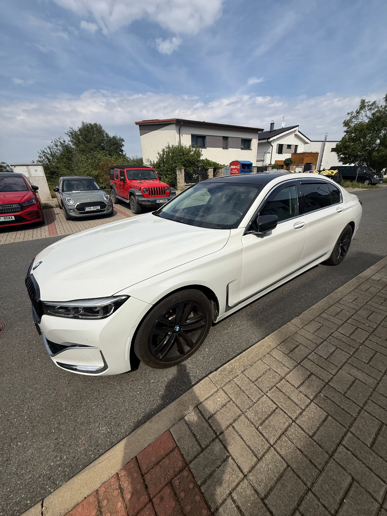 BMW 740, снимка 12 - Автомобили и джипове - 56119096