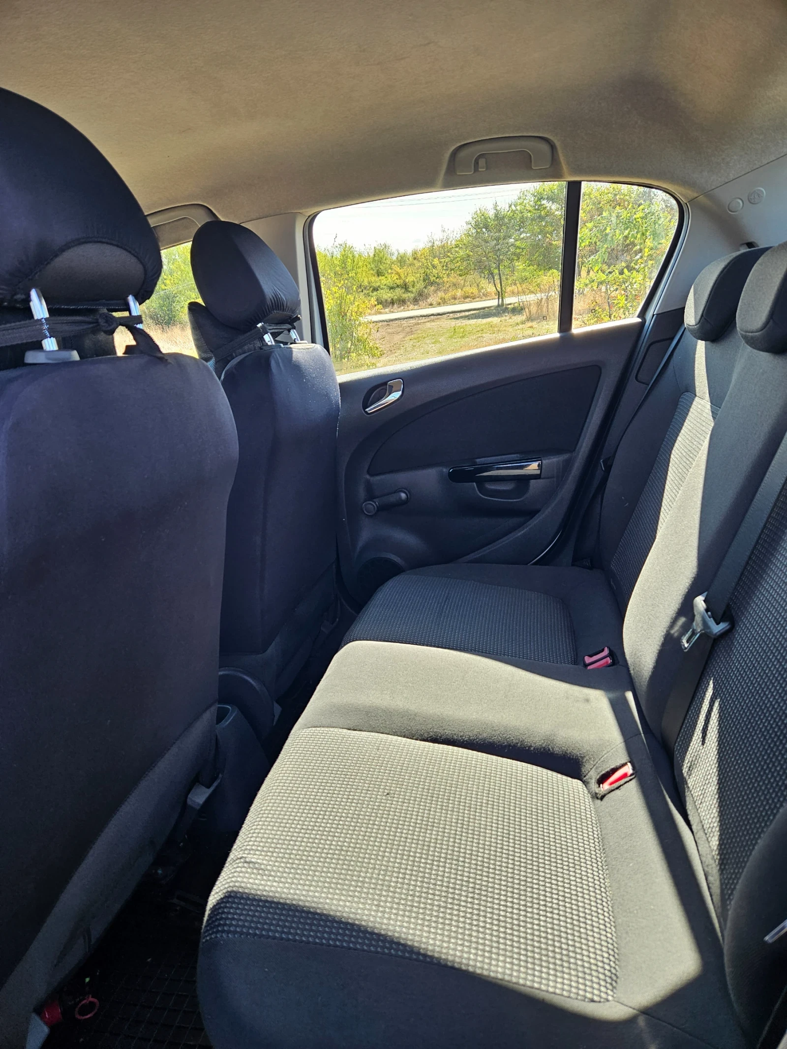 Opel Corsa, снимка 7 - Автомобили и джипове - 56184487