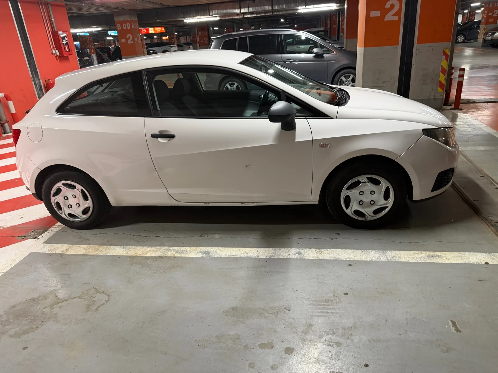 Seat Ibiza, снимка 5 - Автомобили и джипове - 56689048