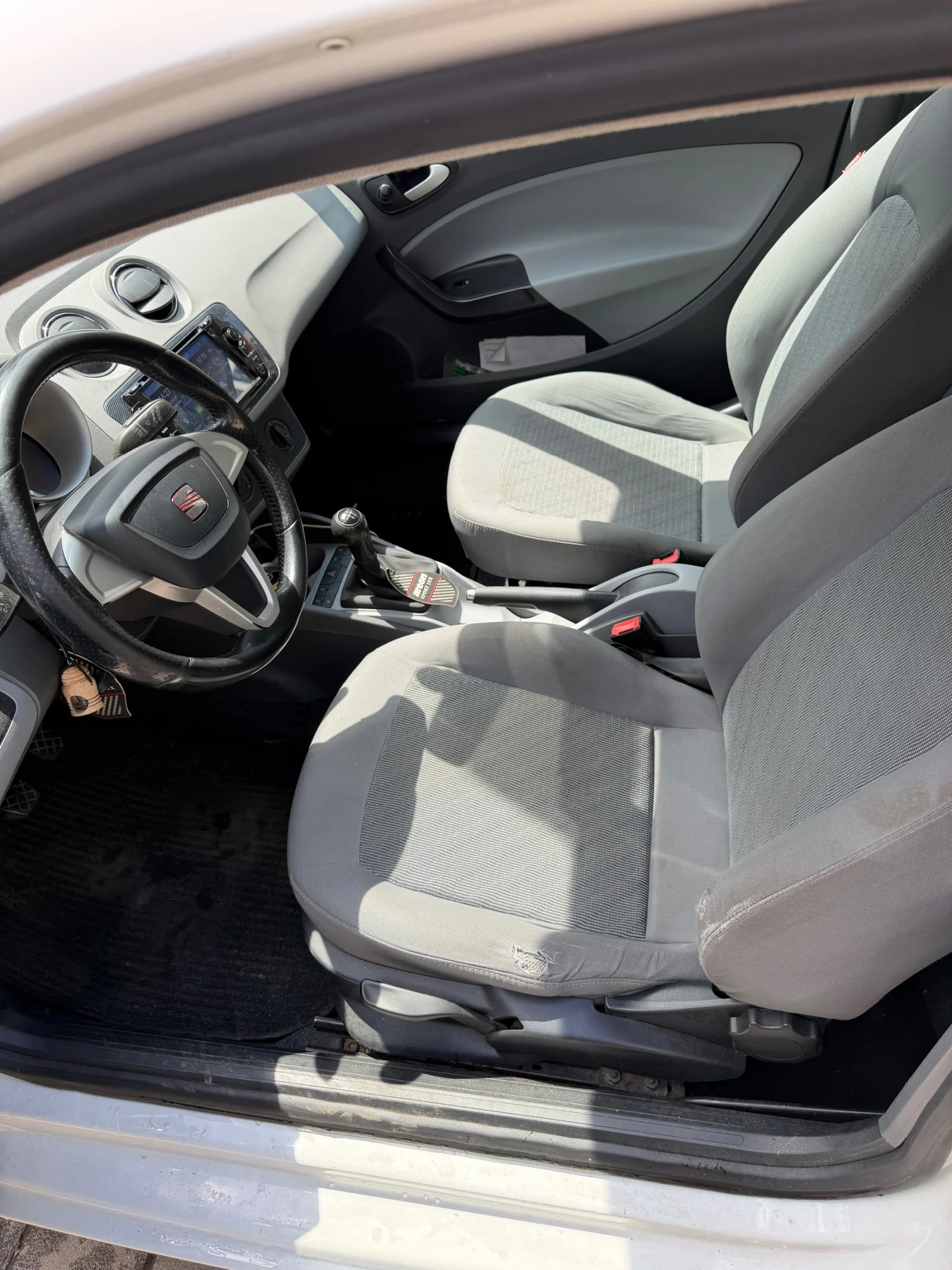 Seat Ibiza, снимка 9 - Автомобили и джипове - 56689048