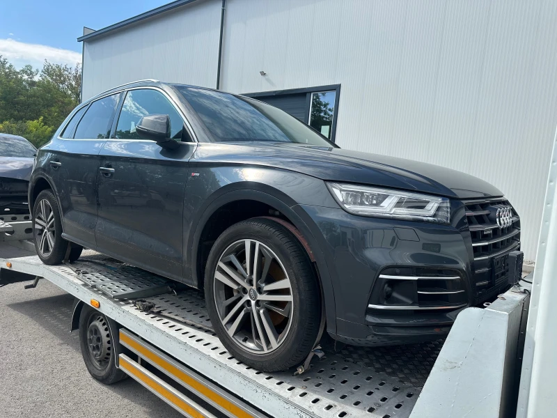 Audi Q5 2.0 TFSI Quattro, снимка 2 - Автомобили и джипове - 40724304