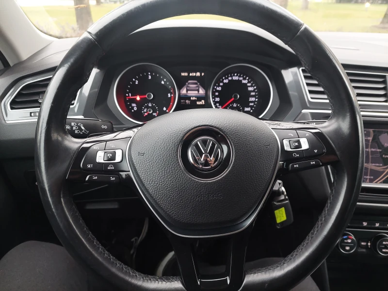 VW Tiguan 2, 0TDI 150ps NAVI, снимка 9 - Автомобили и джипове - 48315559