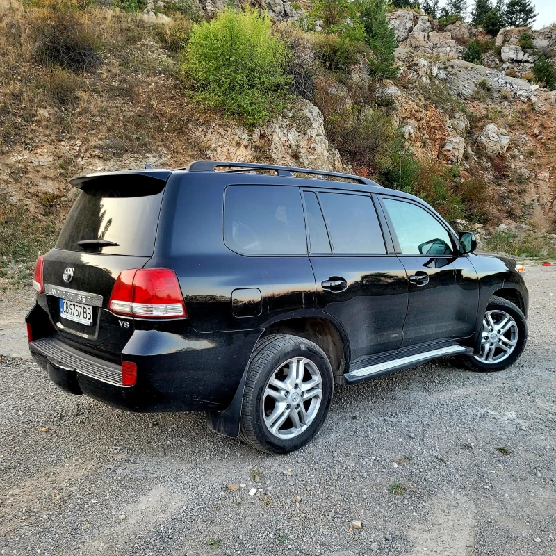 Toyota Land cruiser 5700бензин + газ, снимка 10 - Автомобили и джипове - 52073378