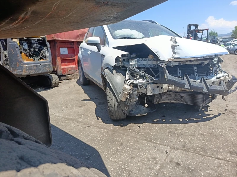 Ford Kuga, снимка 3 - Автомобили и джипове - 51038714