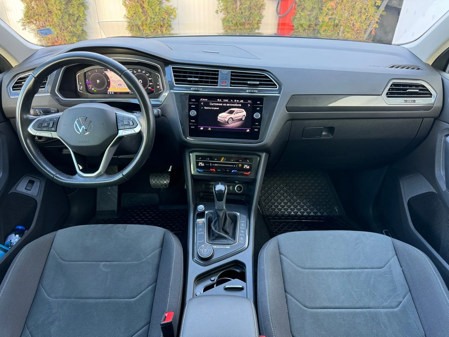 VW Tiguan Elegance 2.0 TDI SCR 4MOTION DSG | Mobile.bg — изображение 9