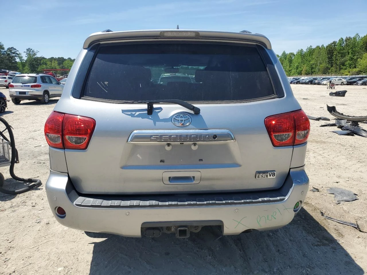 Toyota Sequoia PLATINUM 4X4 - изображение 6