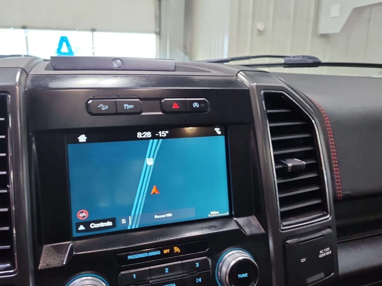 Ford F150 LARIAT CREW CAB SHORT BED* B&O* Обдух* Подгрев - изображение 9