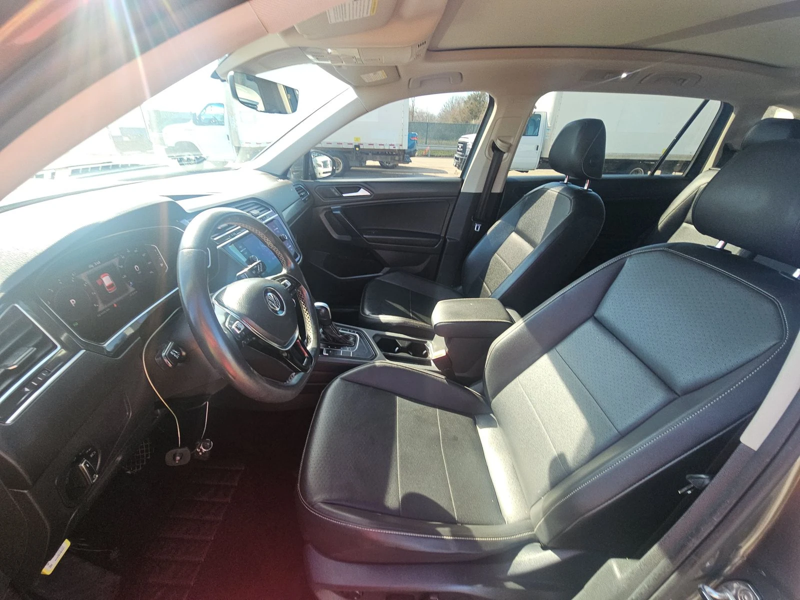 VW Tiguan SEL, снимка 11 - Автомобили и джипове - 53712893