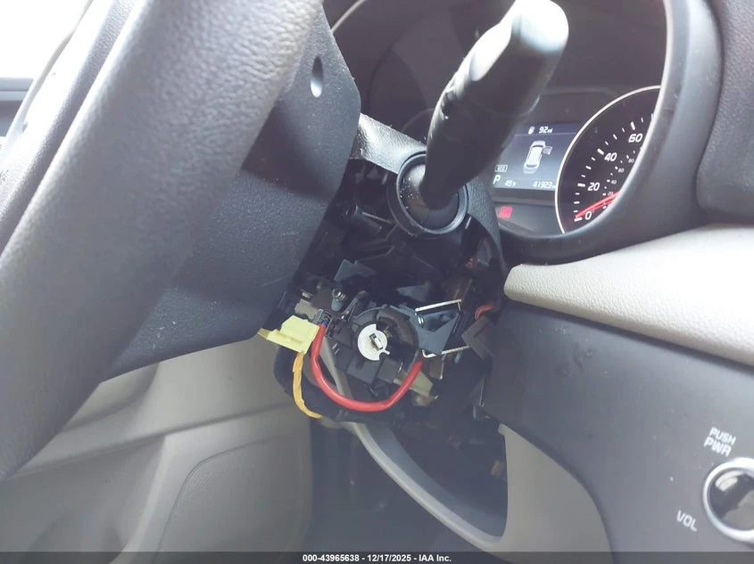 Kia Sportage 2.4l Lx, снимка 6 - Автомобили и джипове - 54098332