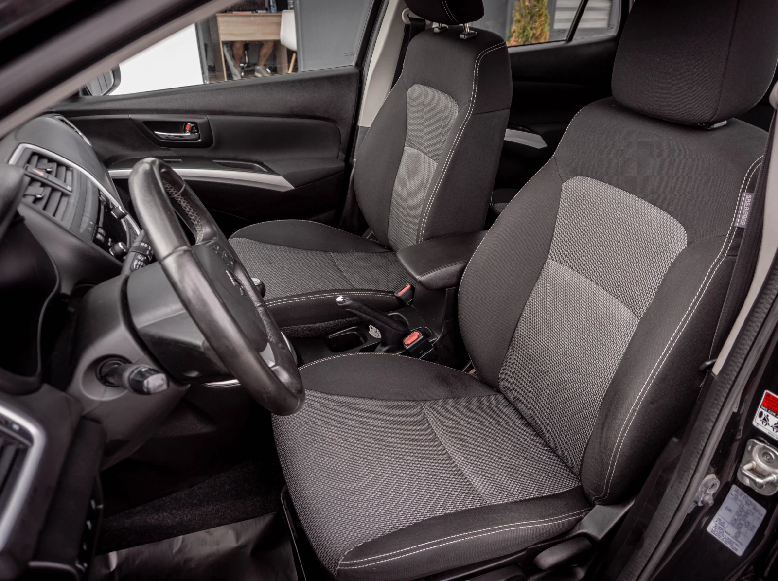 Suzuki SX4 S-Cross 1.6 бензин 120к.с. ТОП! С ГАРАНЦИЯ!, снимка 12 - Автомобили и джипове - 55000710