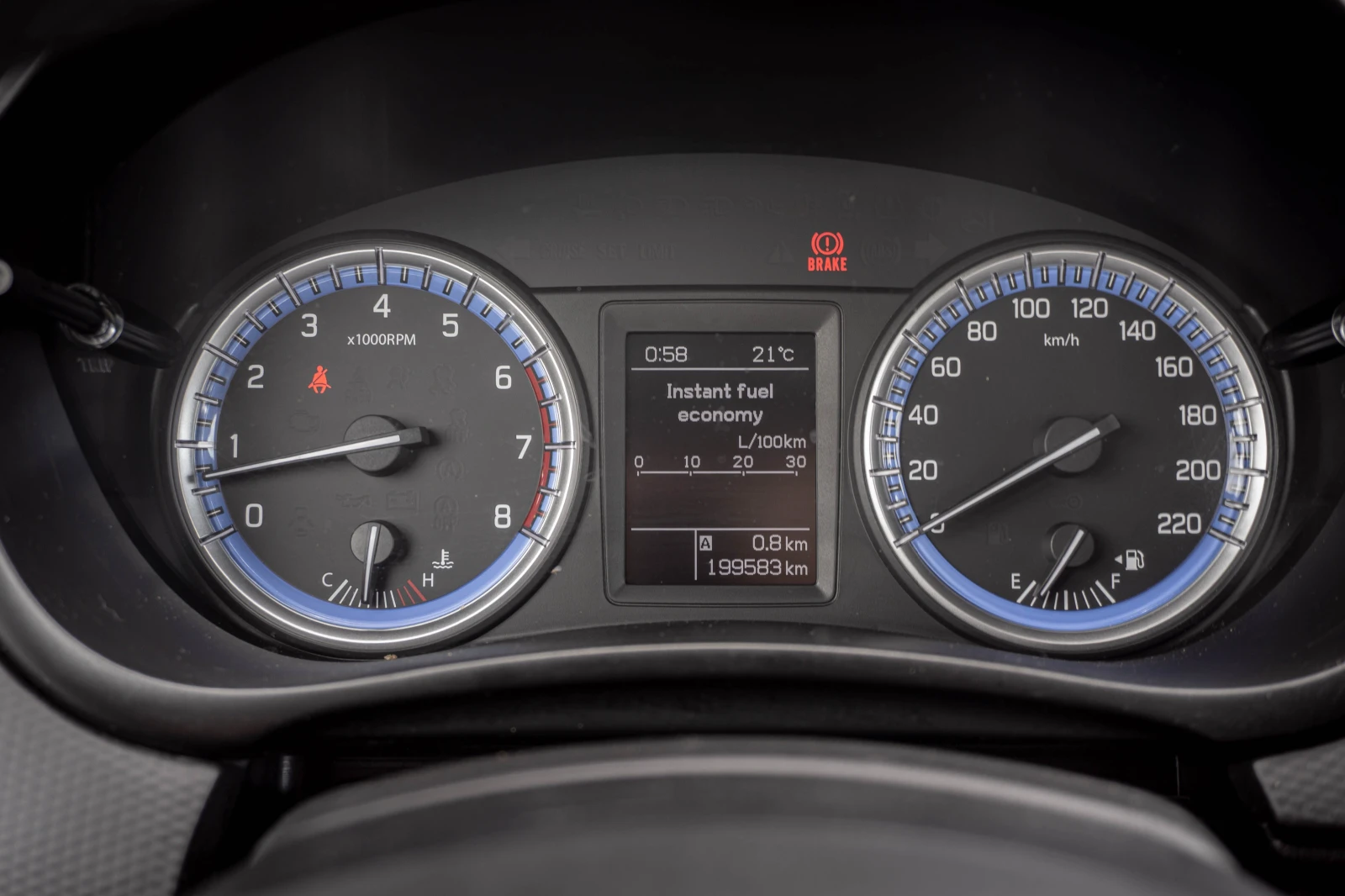 Suzuki SX4 S-Cross 1.6 бензин 120к.с. ТОП! С ГАРАНЦИЯ!, снимка 17 - Автомобили и джипове - 55000710