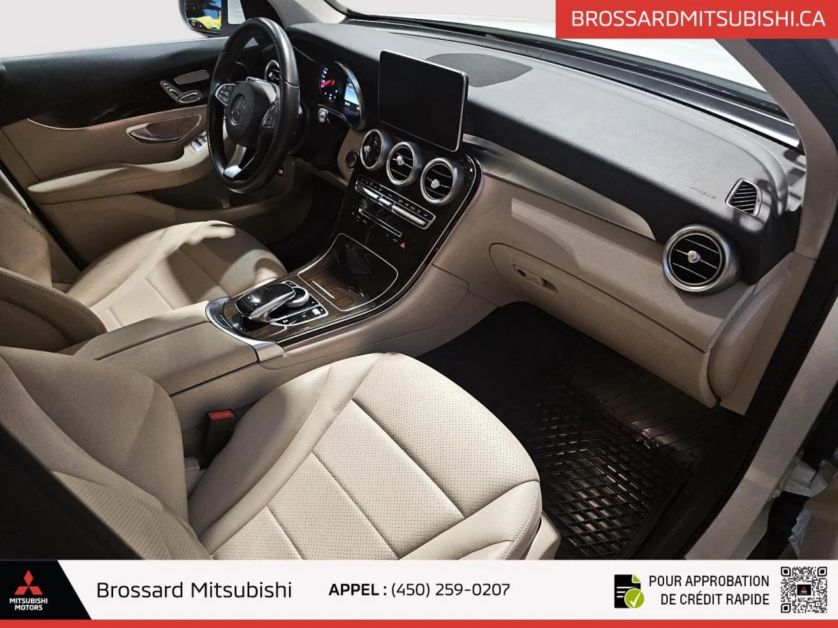 Mercedes-Benz GLC 4MATIC* ПАНОРАМА* ПОДГРЕВ* КАМЕРА* KEYLESS* , снимка 7 - Автомобили и джипове - 55038912