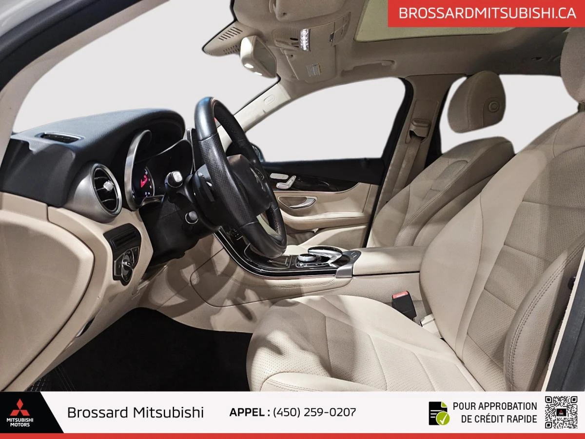 Mercedes-Benz GLC 4MATIC* ПАНОРАМА* ПОДГРЕВ* КАМЕРА* KEYLESS* , снимка 9 - Автомобили и джипове - 55038912