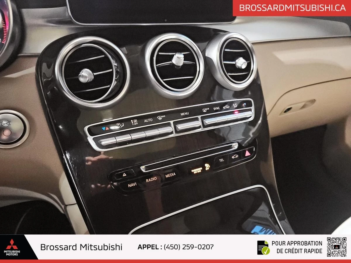 Mercedes-Benz GLC 4MATIC* ПАНОРАМА* ПОДГРЕВ* КАМЕРА* KEYLESS* , снимка 13 - Автомобили и джипове - 55038912