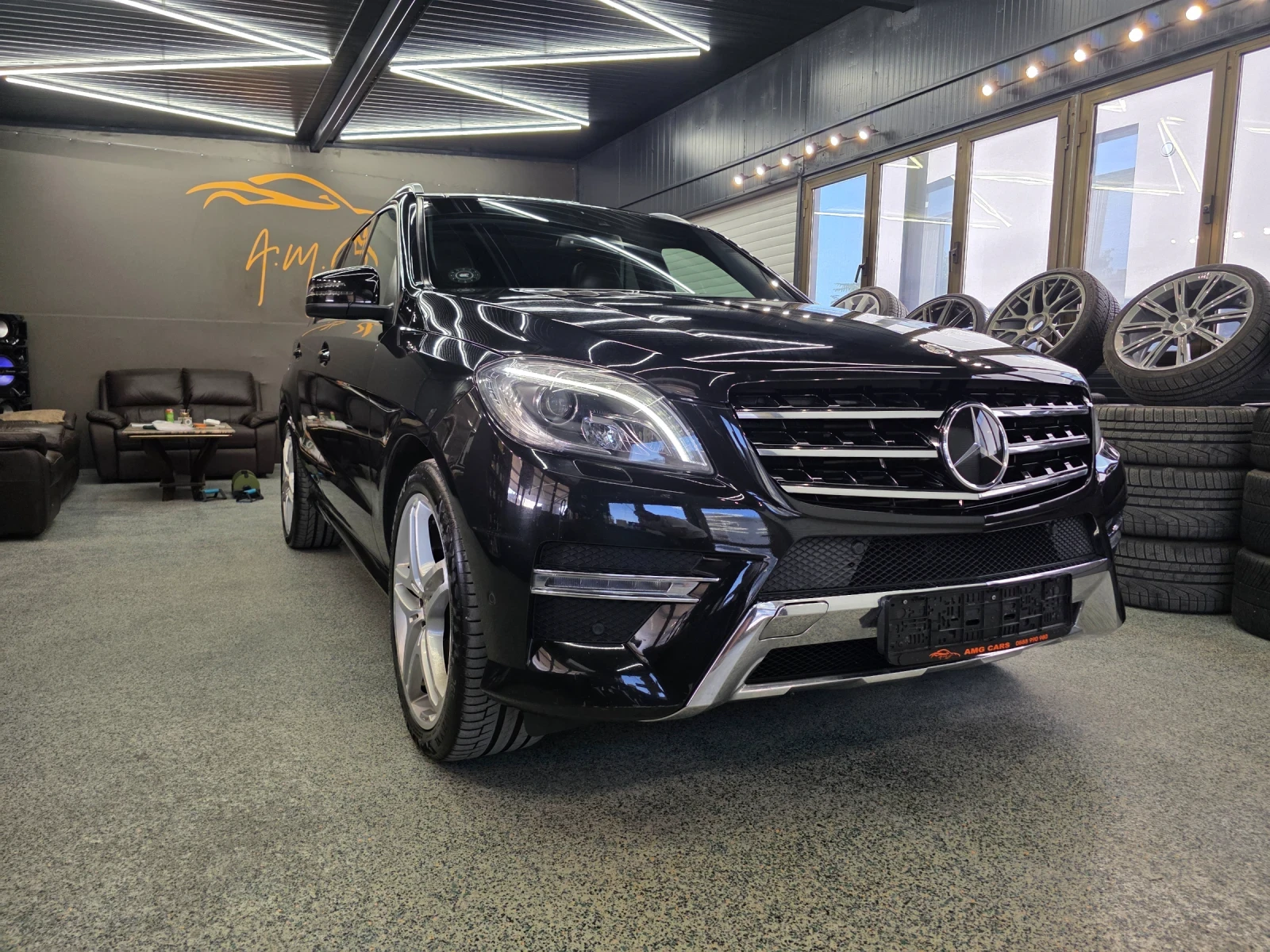 Mercedes-Benz ML 350 AMG DESIGNO, снимка 3 - Автомобили и джипове - 55424475