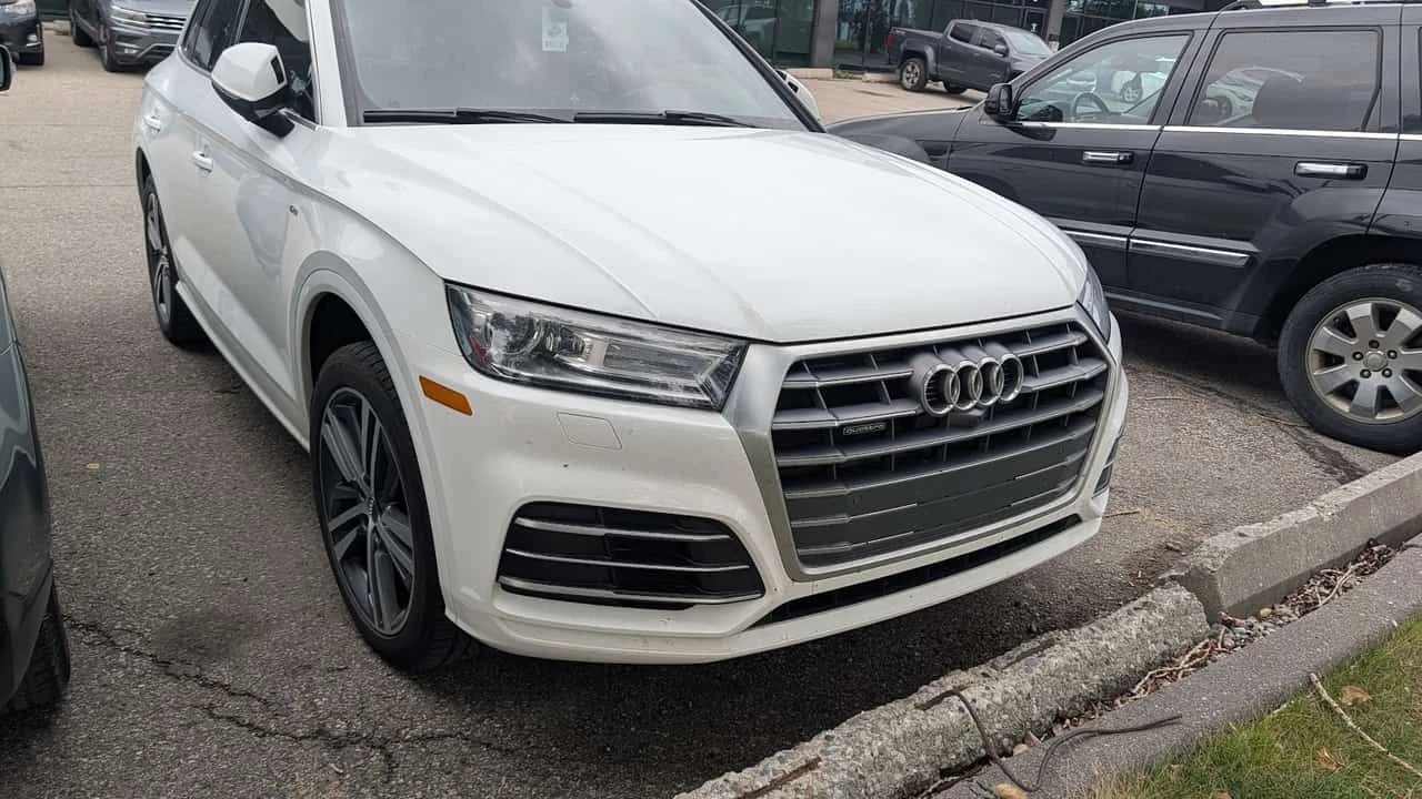 Audi Q5 * Progressiv * CARFAX * ЦЕНА ДО БГ, снимка 5 - Автомобили и джипове - 55646239