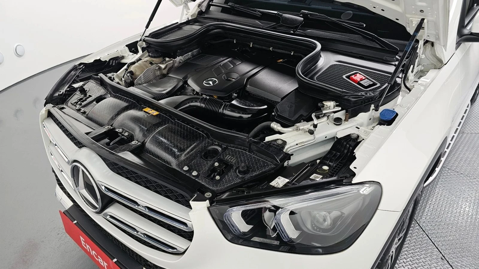Mercedes-Benz GLE 300, снимка 11 - Автомобили и джипове - 56738314