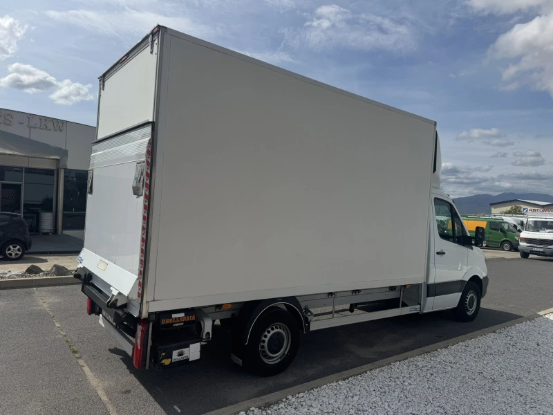 Mercedes-Benz Sprinter 316 Хладилен/Борд/Клима, снимка 4 - Бусове и автобуси - 51857043