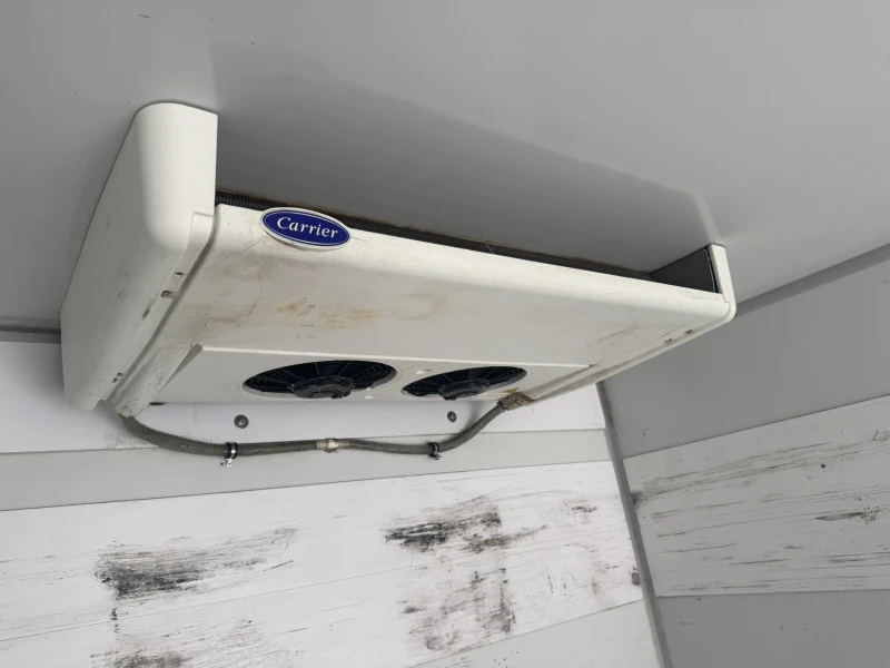 Mercedes-Benz Sprinter 316 Хладилен/Борд/Клима, снимка 15 - Бусове и автобуси - 51857043