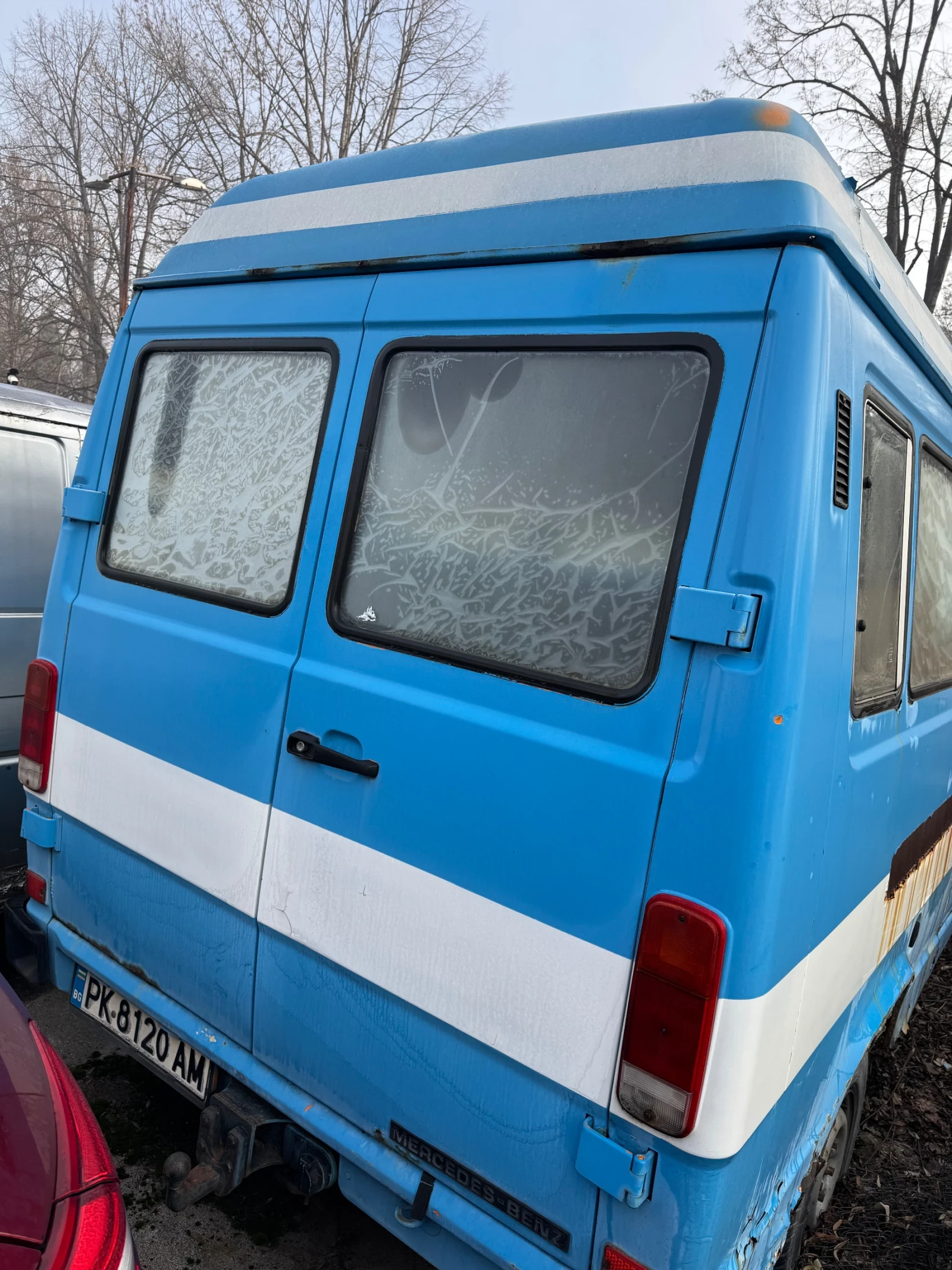 Mercedes-Benz 208  - изображение 4