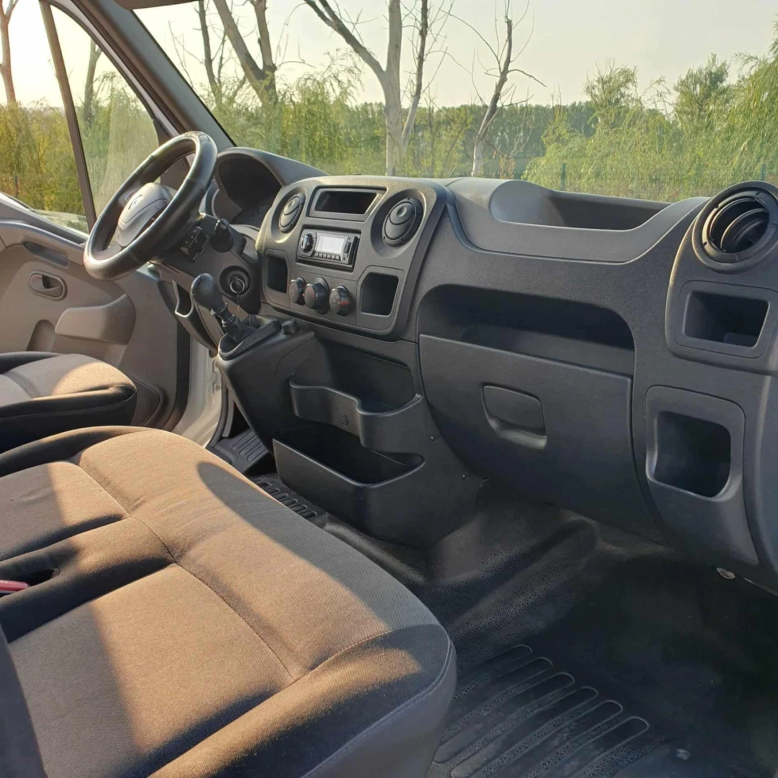 Renault Master L1H1 , снимка 8 - Бусове и автобуси - 55453307