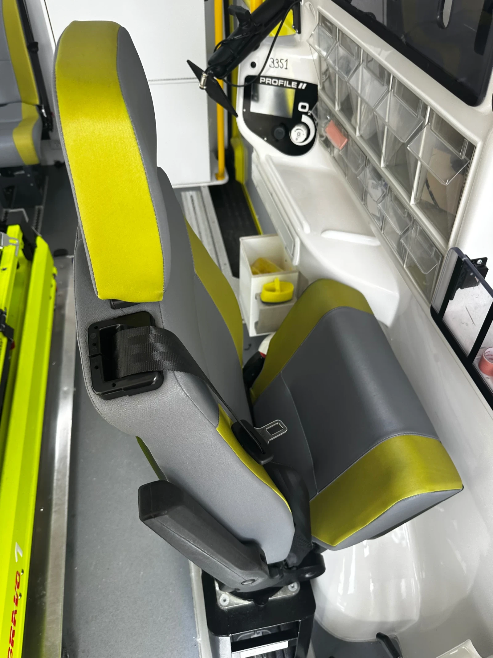VW Crafter, снимка 7 - Бусове и автобуси - 55212645