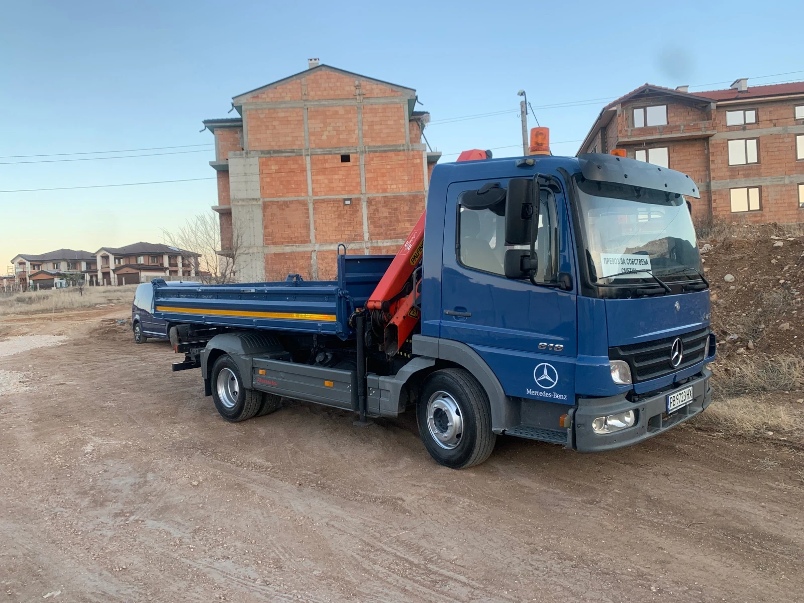 Mercedes-Benz Atego 818